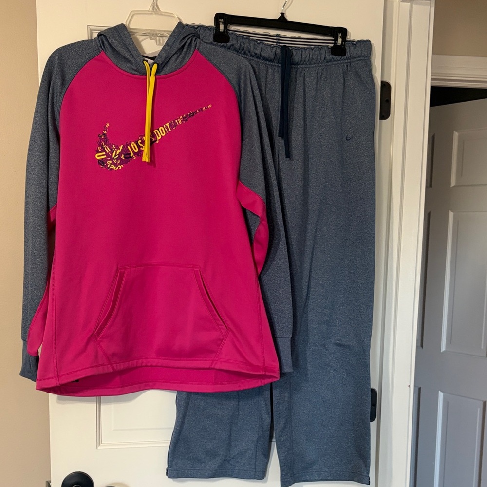 Nike Pink and Blue-Gray heathered Hoodie with Sweatpants
